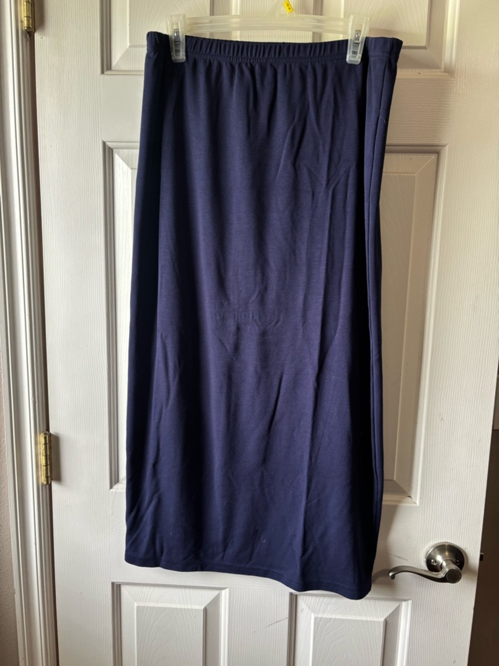 NUGGLES: Navy Blue Women's Knit Skirt - Classic Pull-On Style